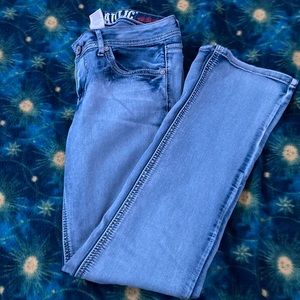Low rise hydraulic jeans